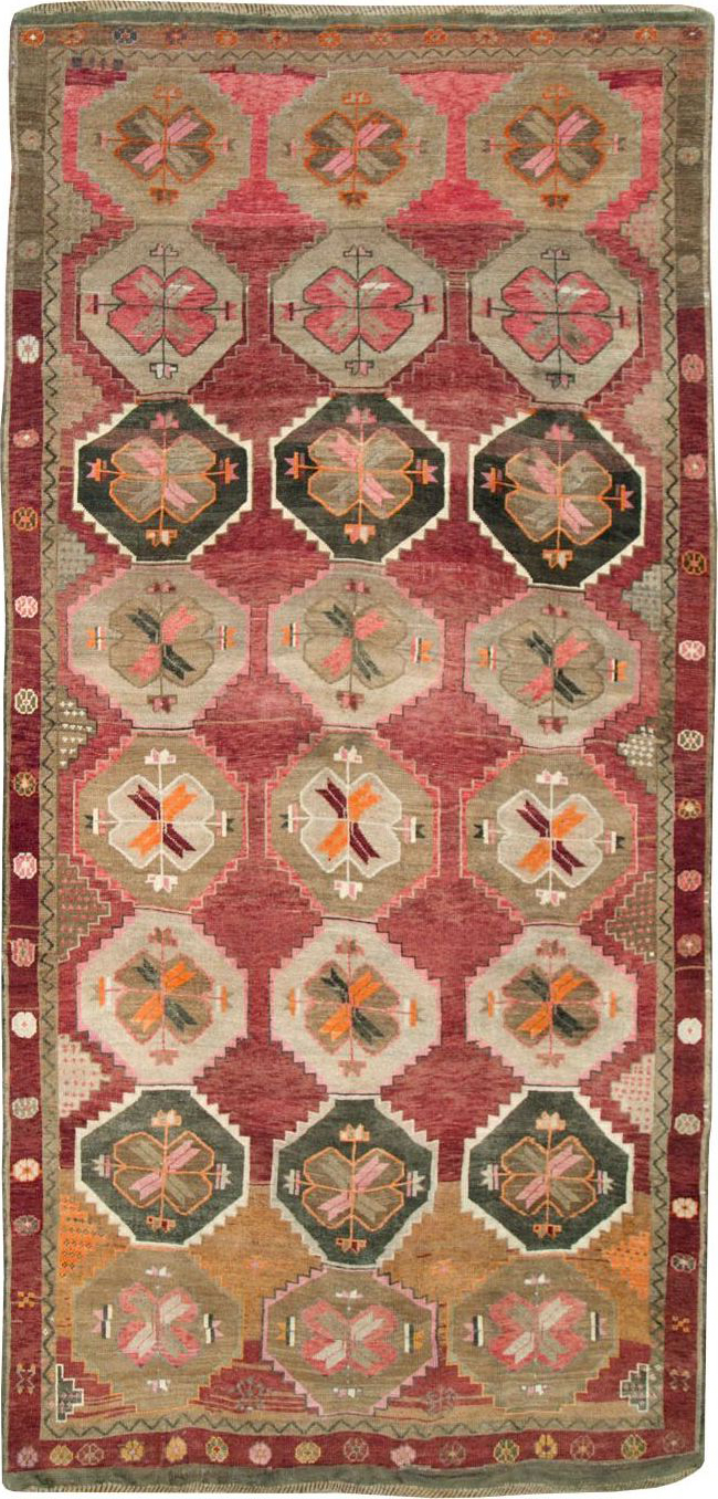 Vintage Turkish Anatolian Large Gallery Carpet, No.28879 - Staging