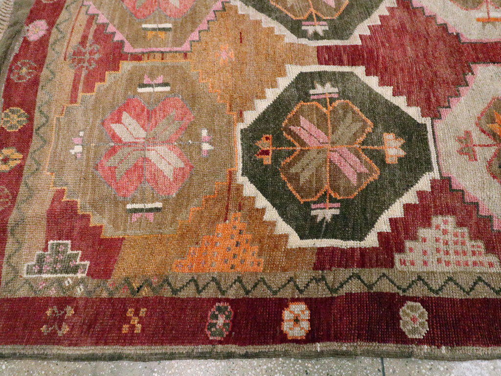 Vintage Turkish Anatolian Large Gallery Carpet, No.28879 - Staging