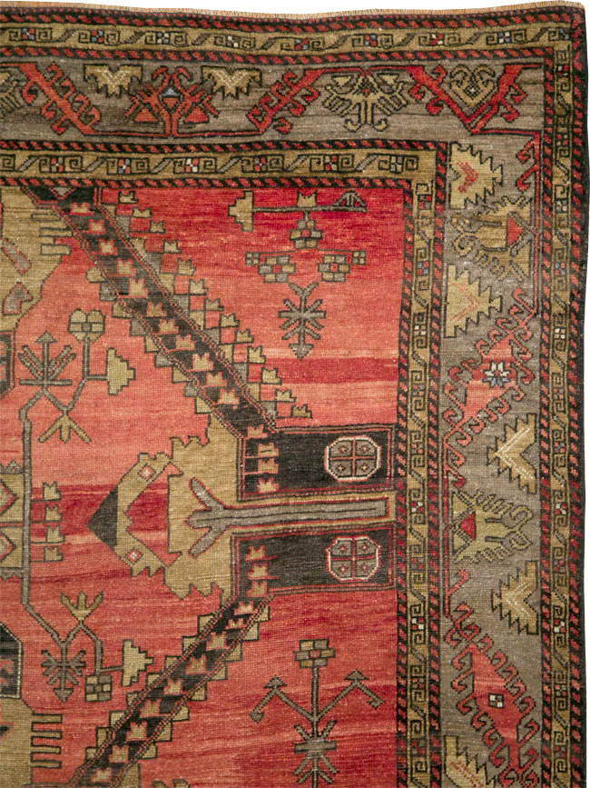 Vintage Turkish Anatolian Accent Rug, No.28886 - Staging