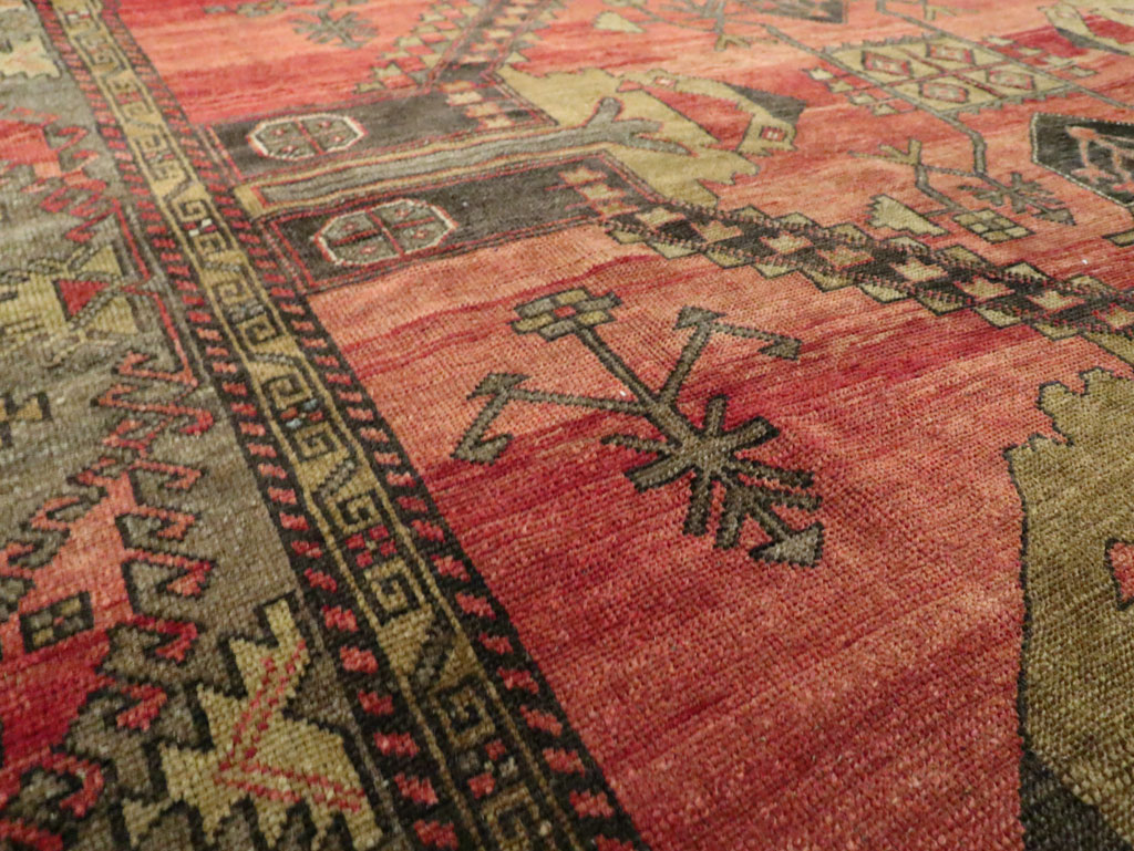 Vintage Turkish Anatolian Accent Rug, No.28886 - Staging