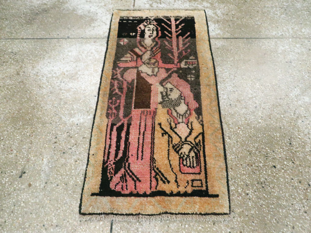 Vintage Turkish Pictorial Anatolian Throw Rug, No.28909 - Staging