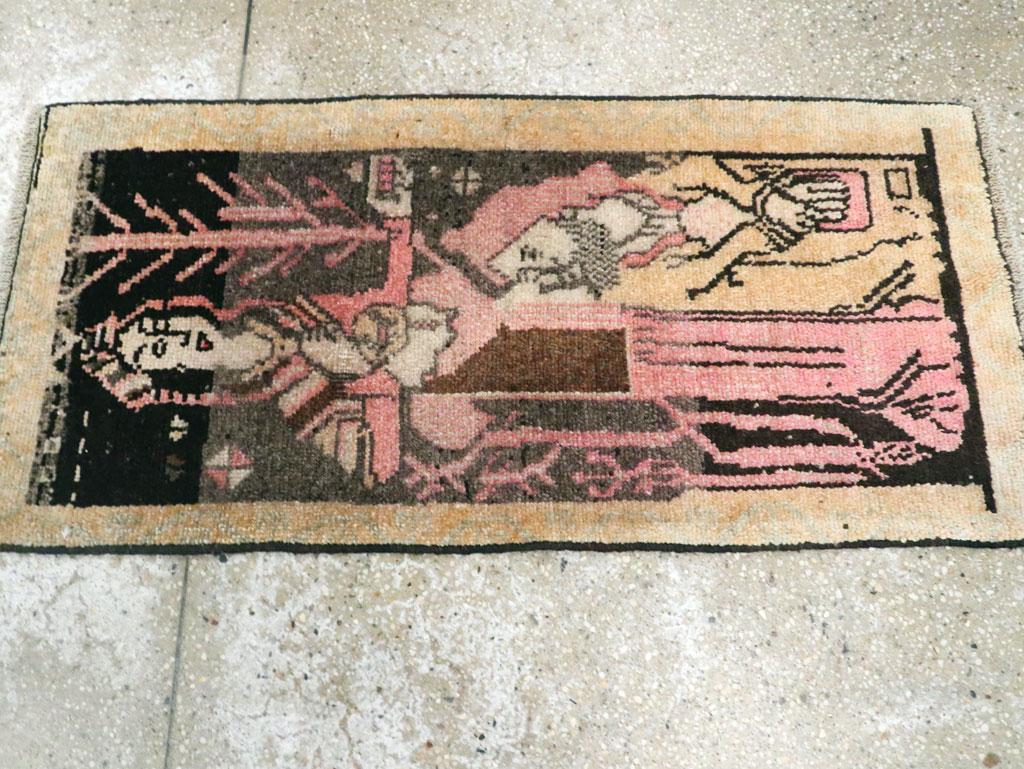 Vintage Turkish Pictorial Anatolian Throw Rug, No.28909 - Staging