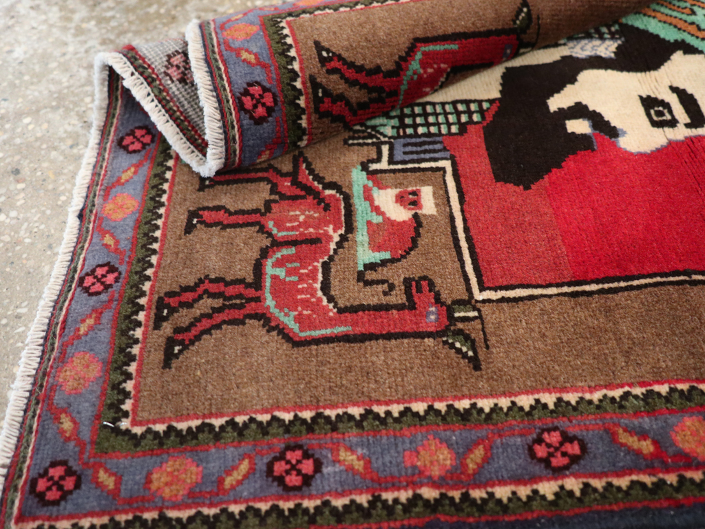 Vintage Persian Mahal Pictorial Rug, No.28916 - Staging