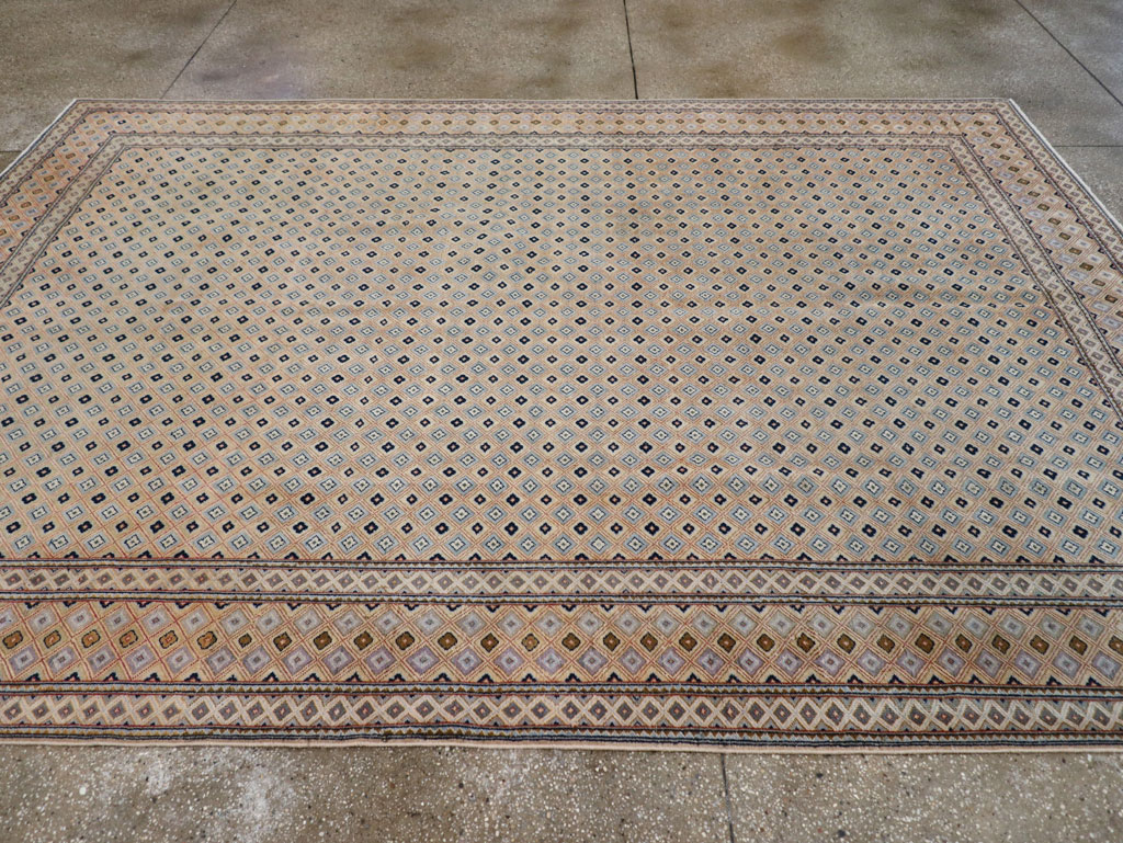 Vintage Persian Kashan Room Size Carpet, No.28918 - Staging