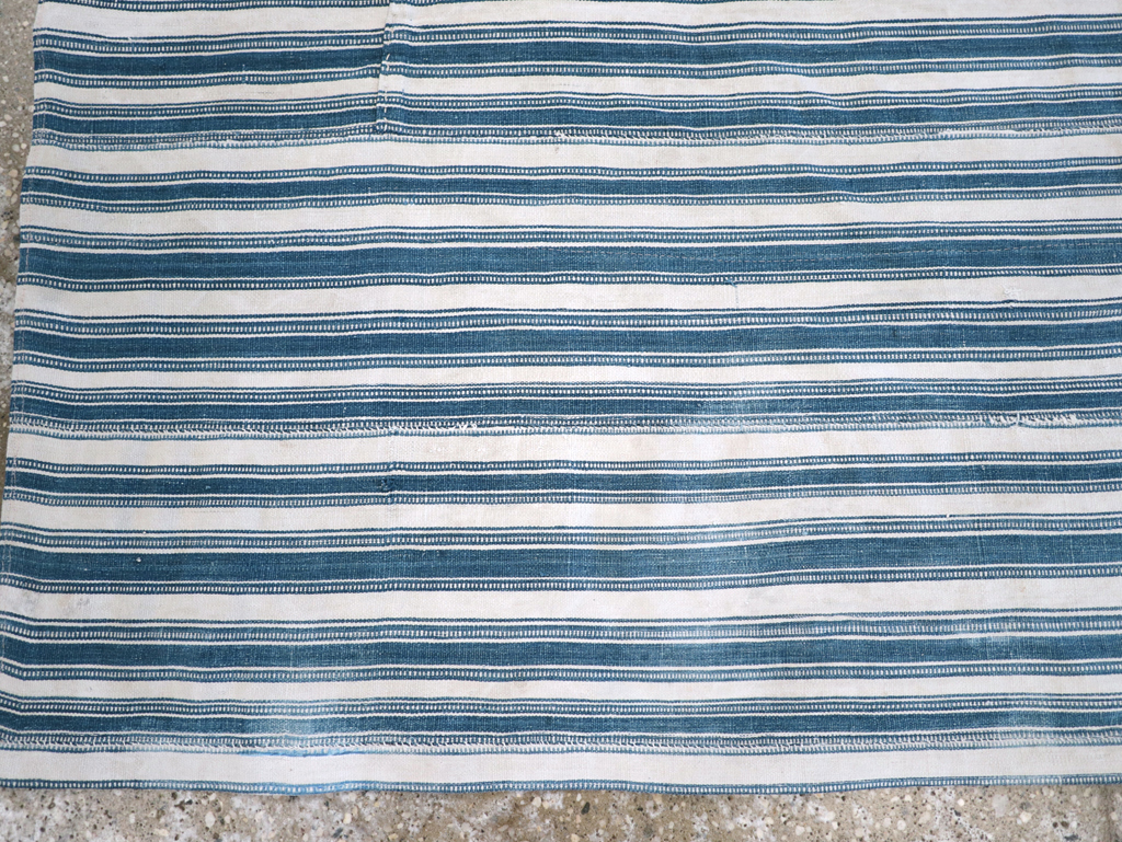 Vintage Persian Flatweave Kilim Throw Rug, No.28923 - Staging