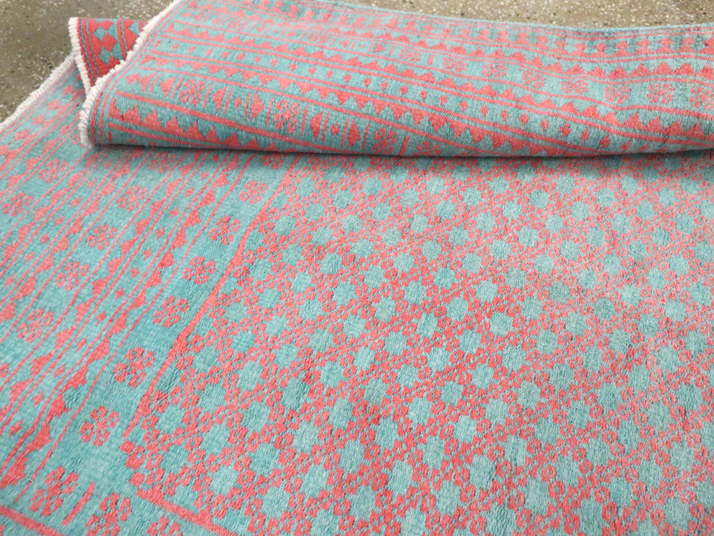 Vintage Persian Flatweave Kilim Accent Carpet, No.28927 - Staging