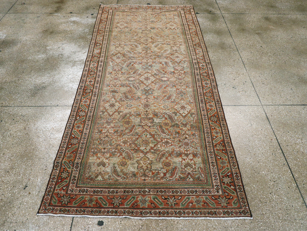 Antique Persian Mahal Gallery Rug, No.28931 - Staging