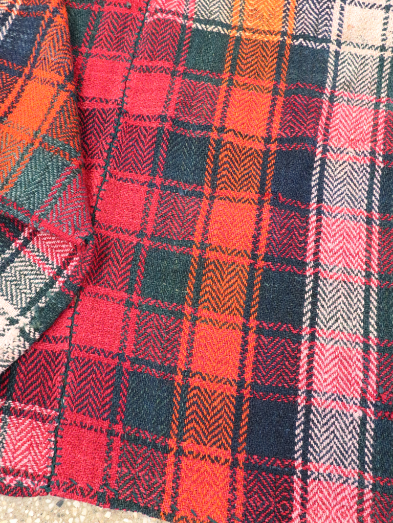 Vintage Persian Textile, No.28938 - Staging