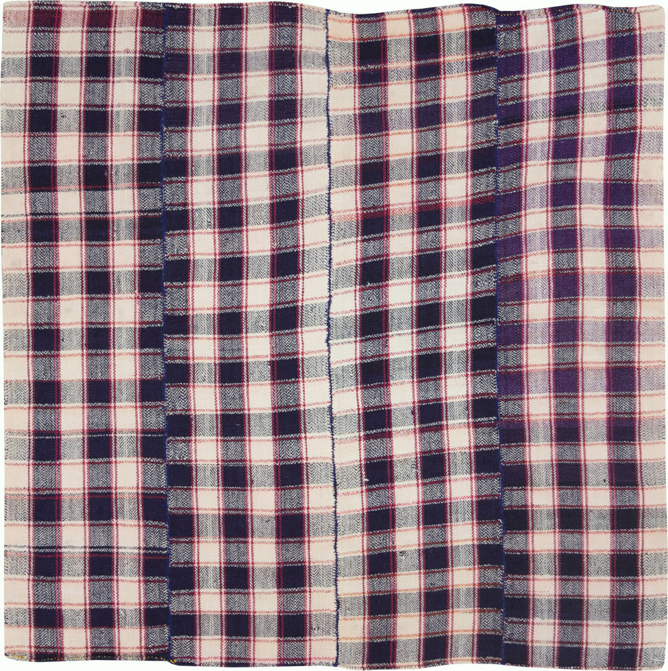 Vintage Persian Textile, No.28939 - Staging