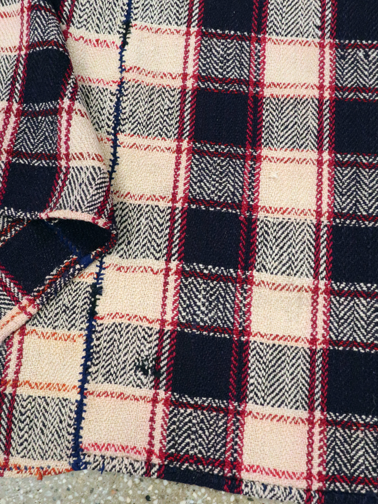 Vintage Persian Textile, No.28939 - Staging