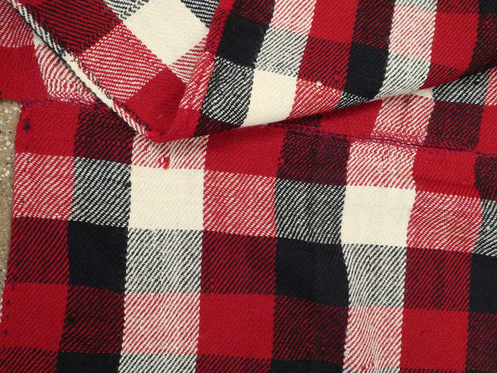 Vintage Persian Square Textile, No.28962 - Staging