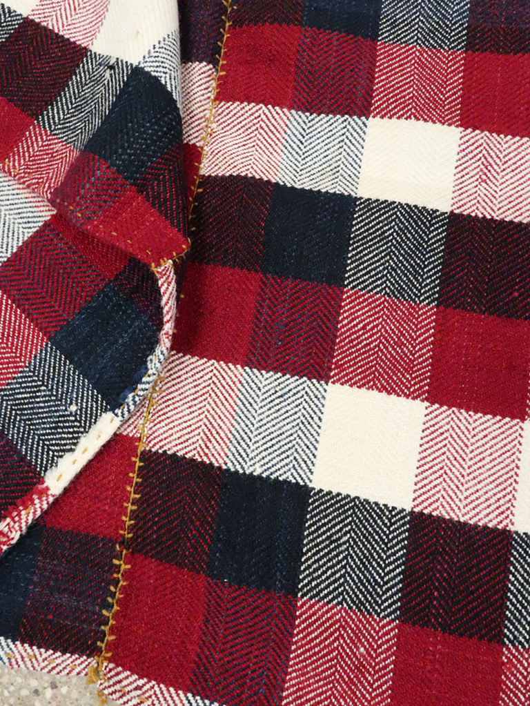 Vintage Persian Textile, No.28965 - Staging