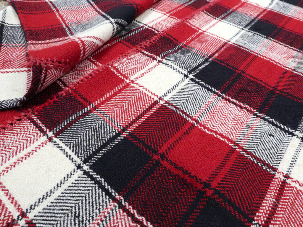 Vintage Persian Square Textile, No.28968 - Staging