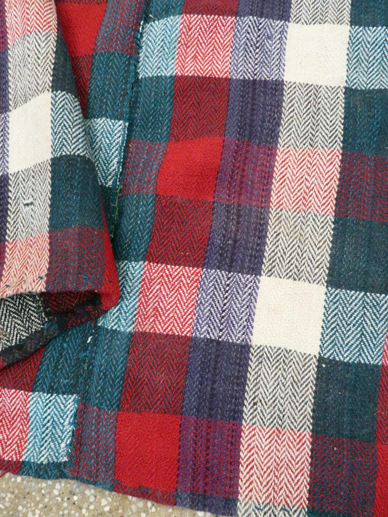 Vintage Persian Textile, No.28976 - Staging