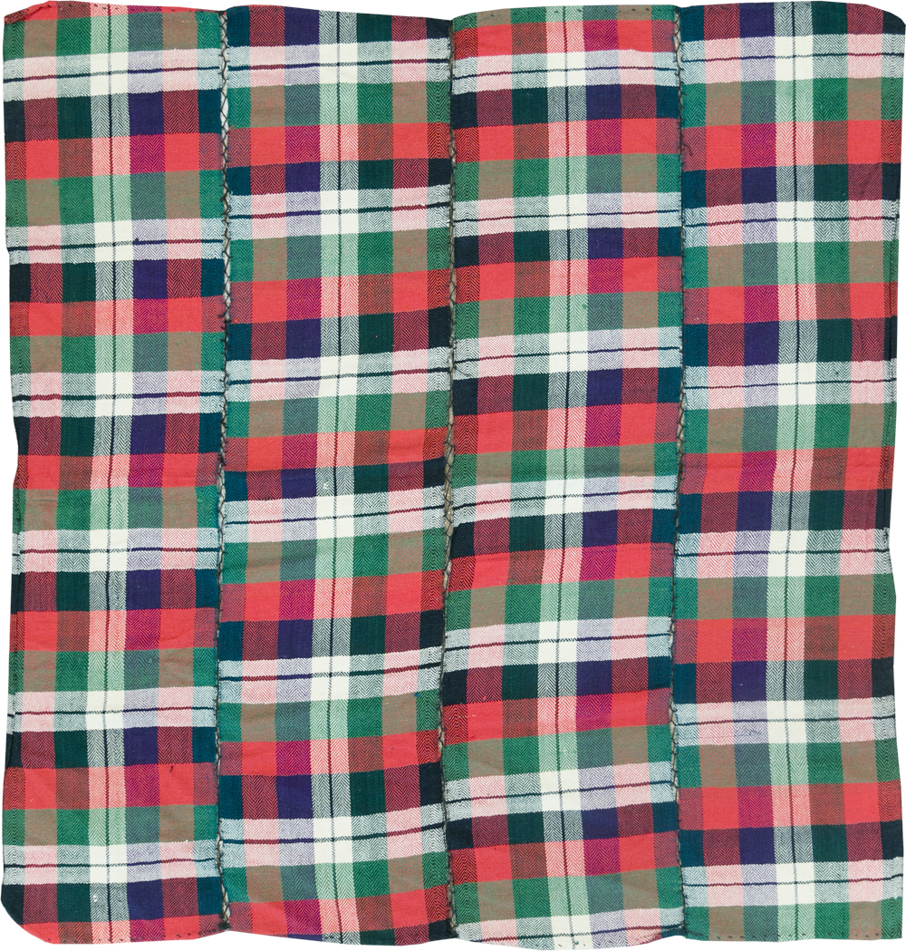 Vintage Persian Textile, No.28989 - Staging