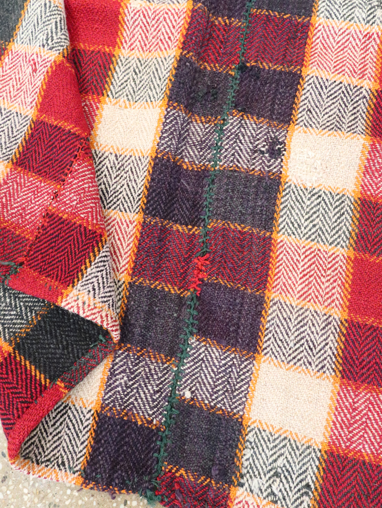 Vintage Persian Textile, No.28992 - Staging