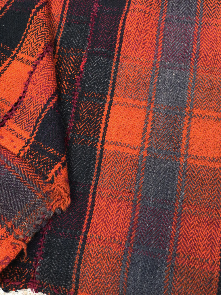 Vintage Persian Textile, No.29004 - Staging