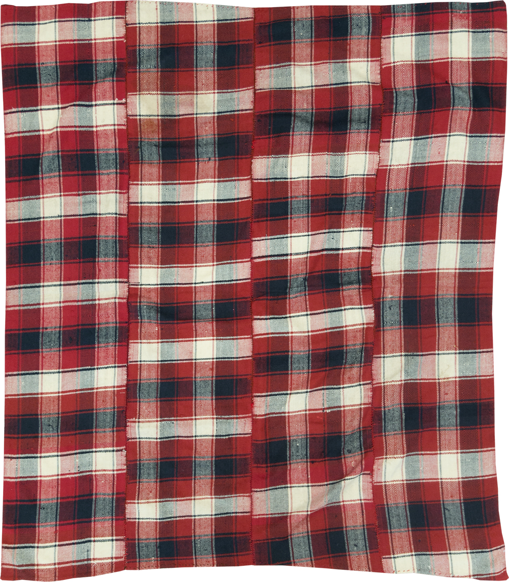 Vintage Persian Textile, No.29010 - Staging