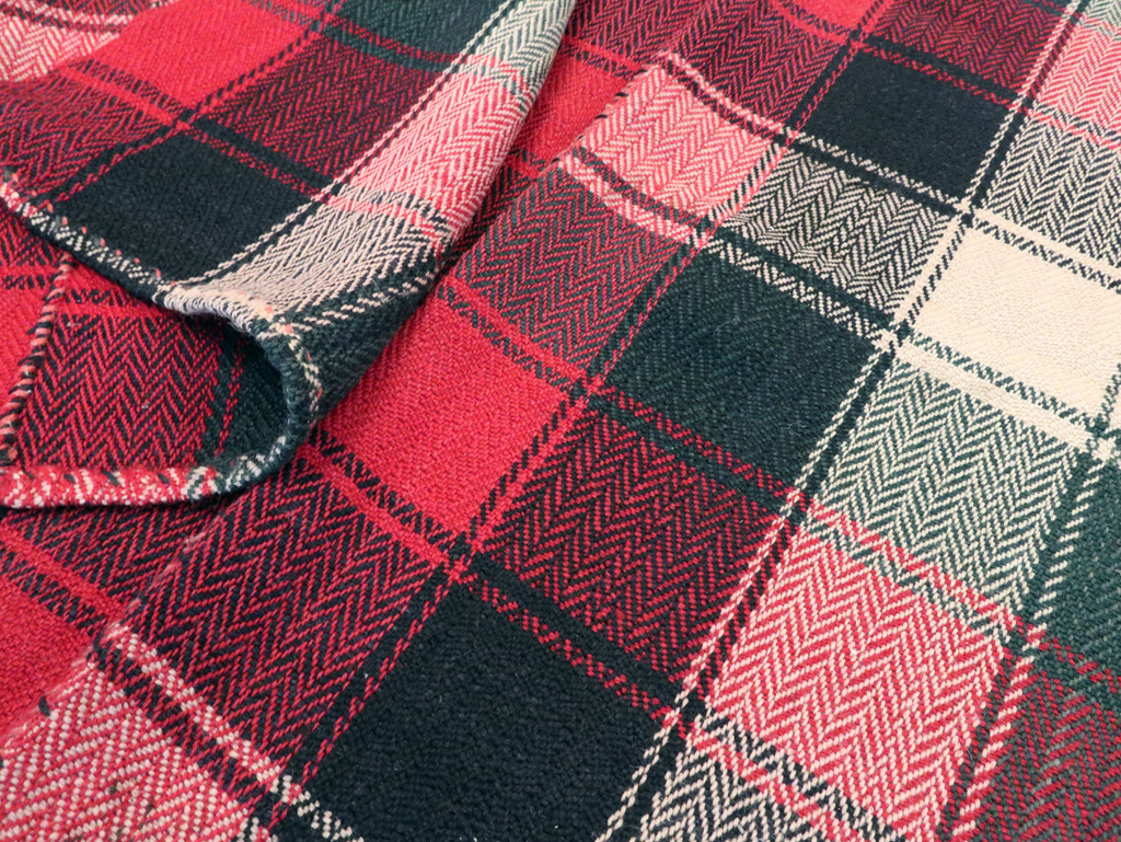 Vintage Persian Textile, No.29011 - Staging