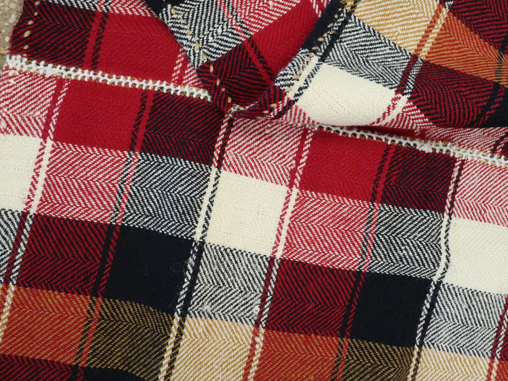 Vintage Persian Square Textile, No.29014 - Staging