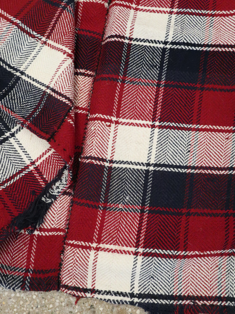 Vintage Persian Textile, No.29019 - Staging