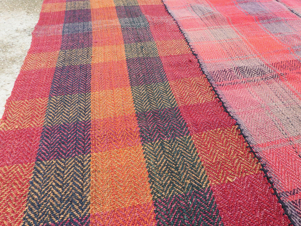 Vintage Persian Plaid Textile, No.29028 - Staging