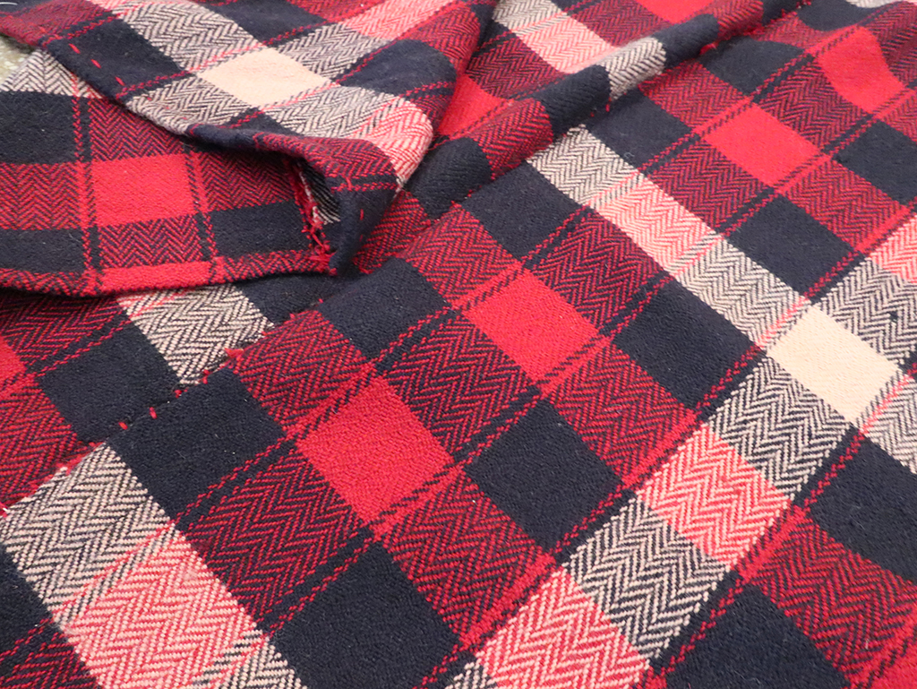 Vintage Persian Plaid Textile, No.29030 - Staging