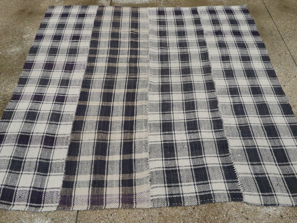 Vintage Persian Textile, No.29036 - Staging