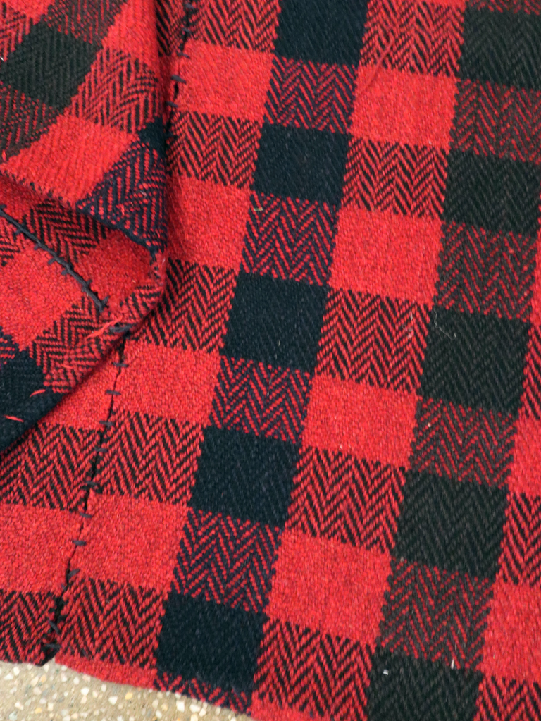 Vintage Persian Textile, No.29037 - Staging