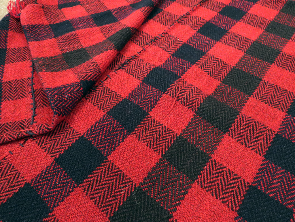 Vintage Persian Textile, No.29037 - Staging