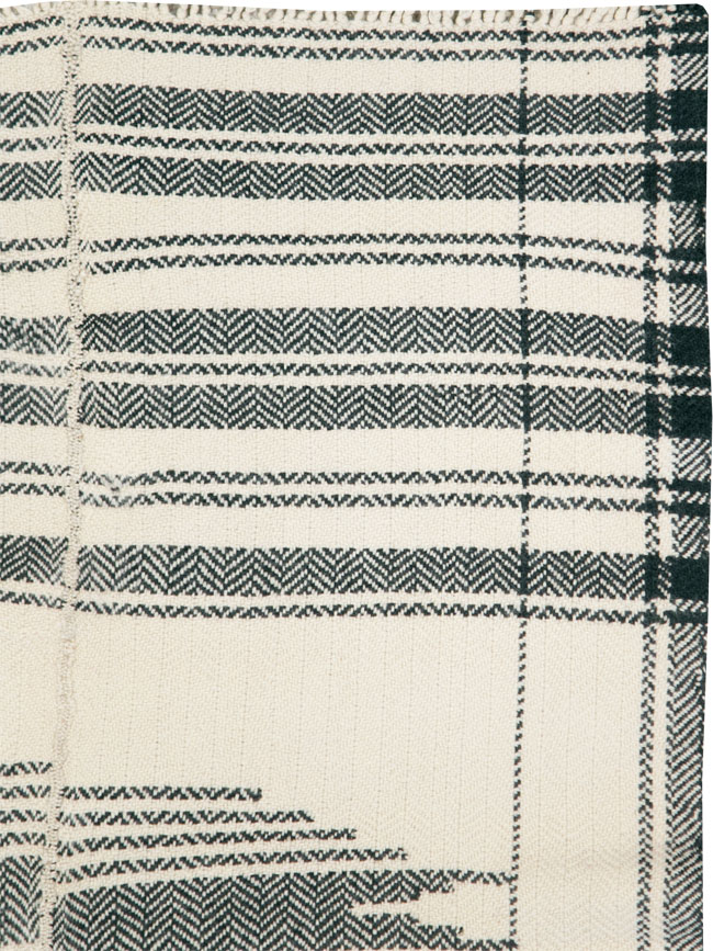 Vintage Persian Textile Flatweave, No.29041 - Staging