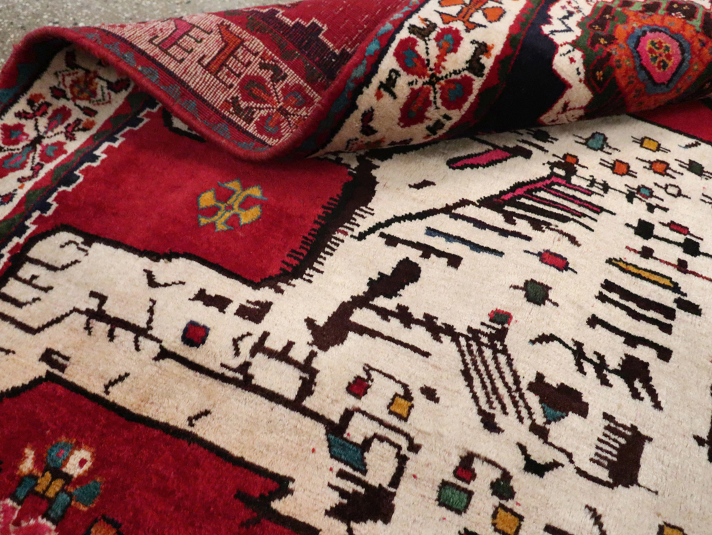 Vintage Persian Pictorial Shiraz Rug, No.29061 - Staging