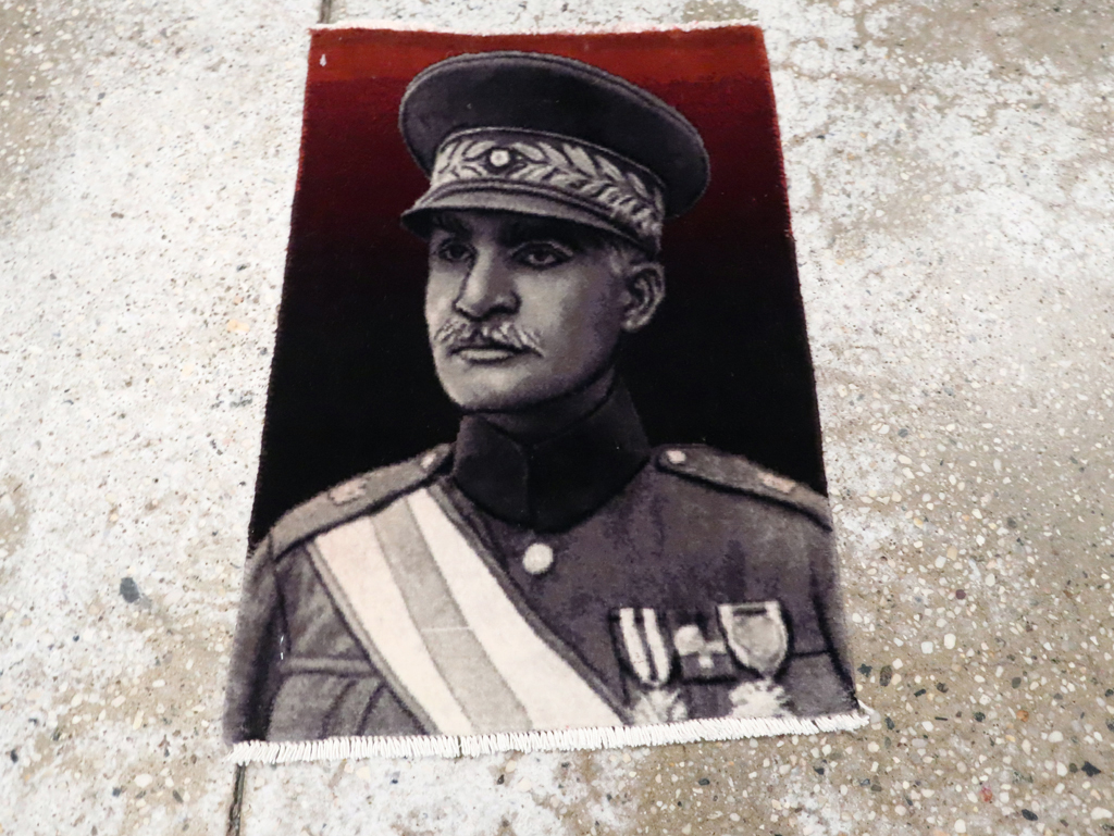 Vintage Persian Tabriz Pictorial Rug, No.29069 - Staging