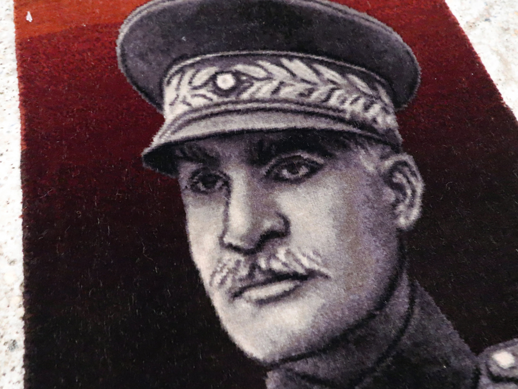 Vintage Persian Tabriz Pictorial Rug, No.29069 - Staging