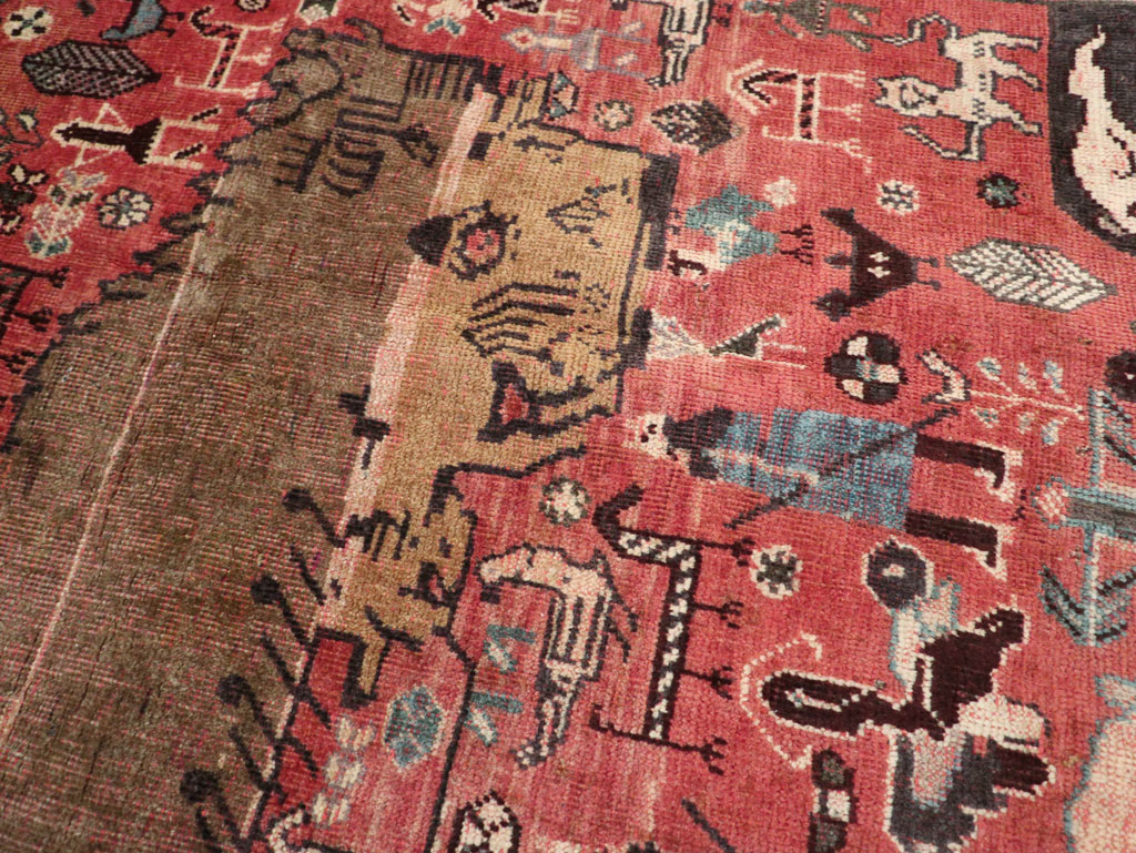 Vintage Persian Qashqai Pictorial Accent Rug, No.29085 - Staging