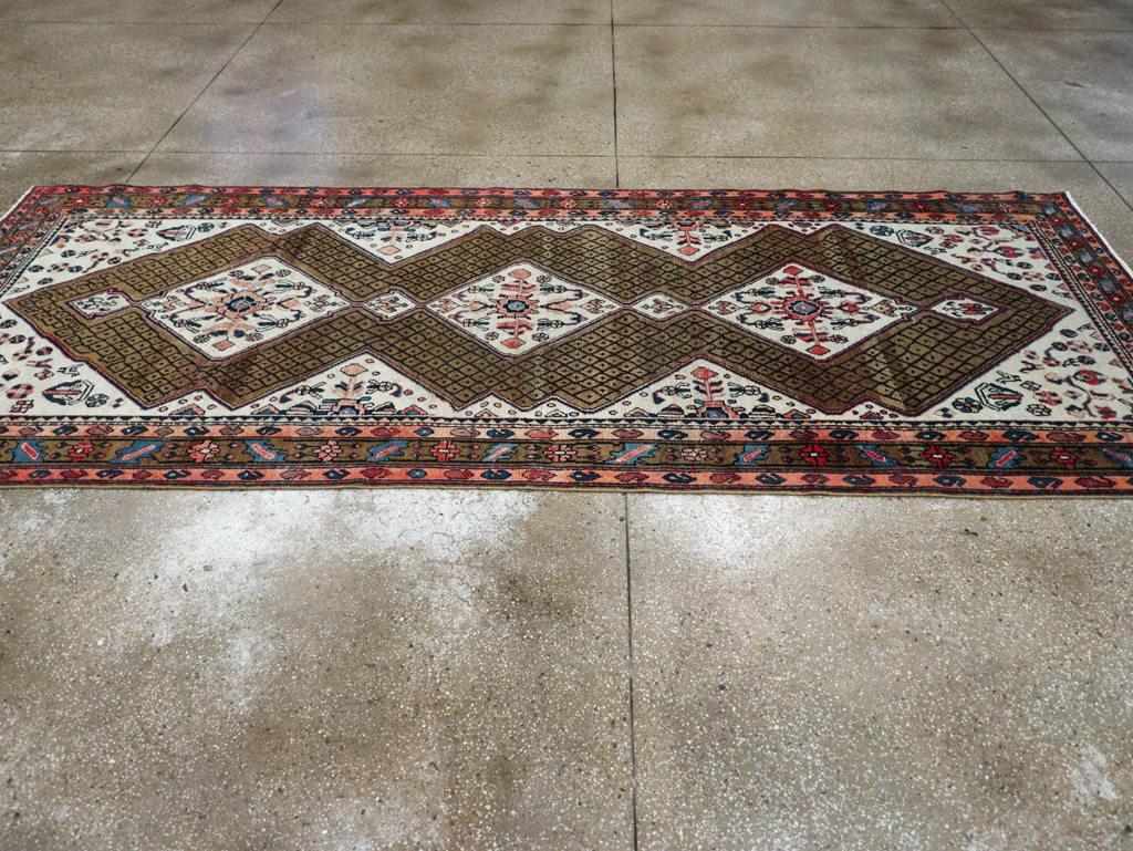 Vintage Persian Hamadan Gallery Rug, No.29086 - Staging