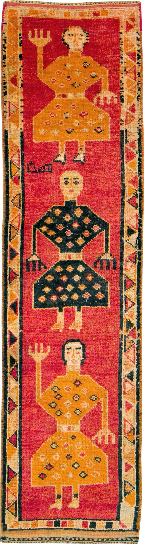 Vintage Turkish Anatolian Pictorial Runner, No.29102 - Staging