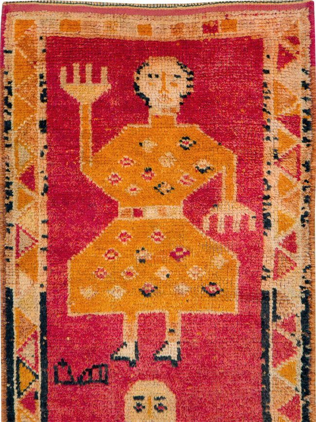 Vintage Turkish Anatolian Pictorial Runner, No.29102 - Staging