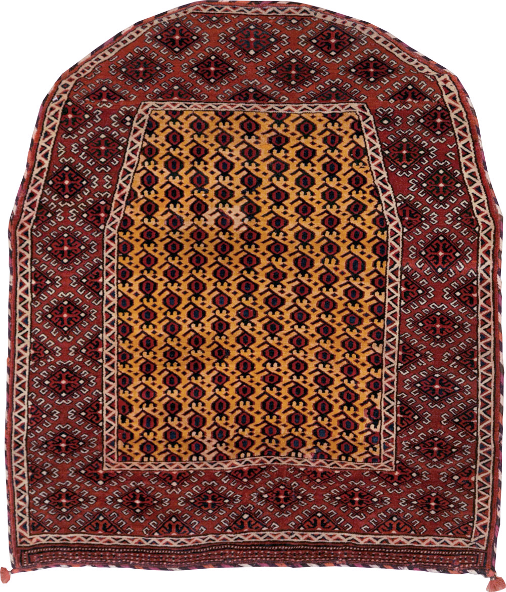 Vintage Central Asian Turkoman Tribal Throw Rug, No.29113 - Staging