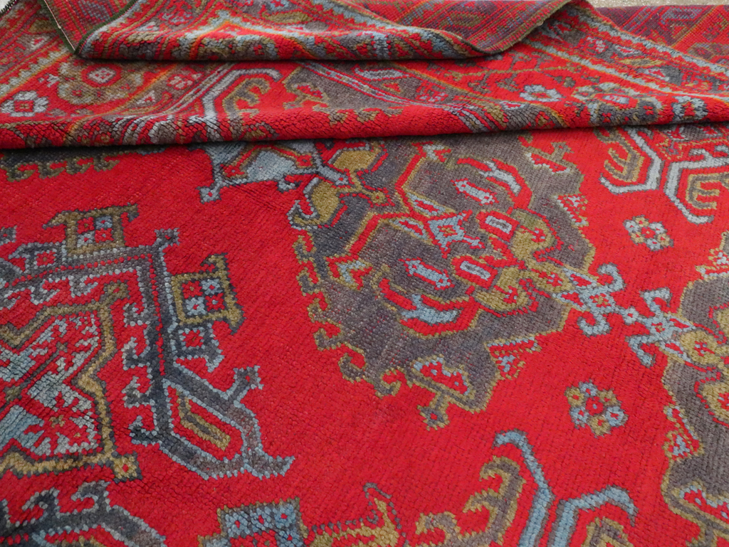Antique Oushak Carpet, No.29128 - Staging