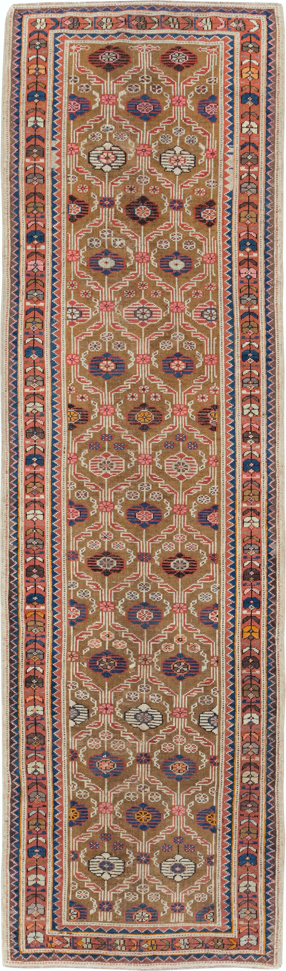 Antique Kurdish Runner, No.29129 - Staging