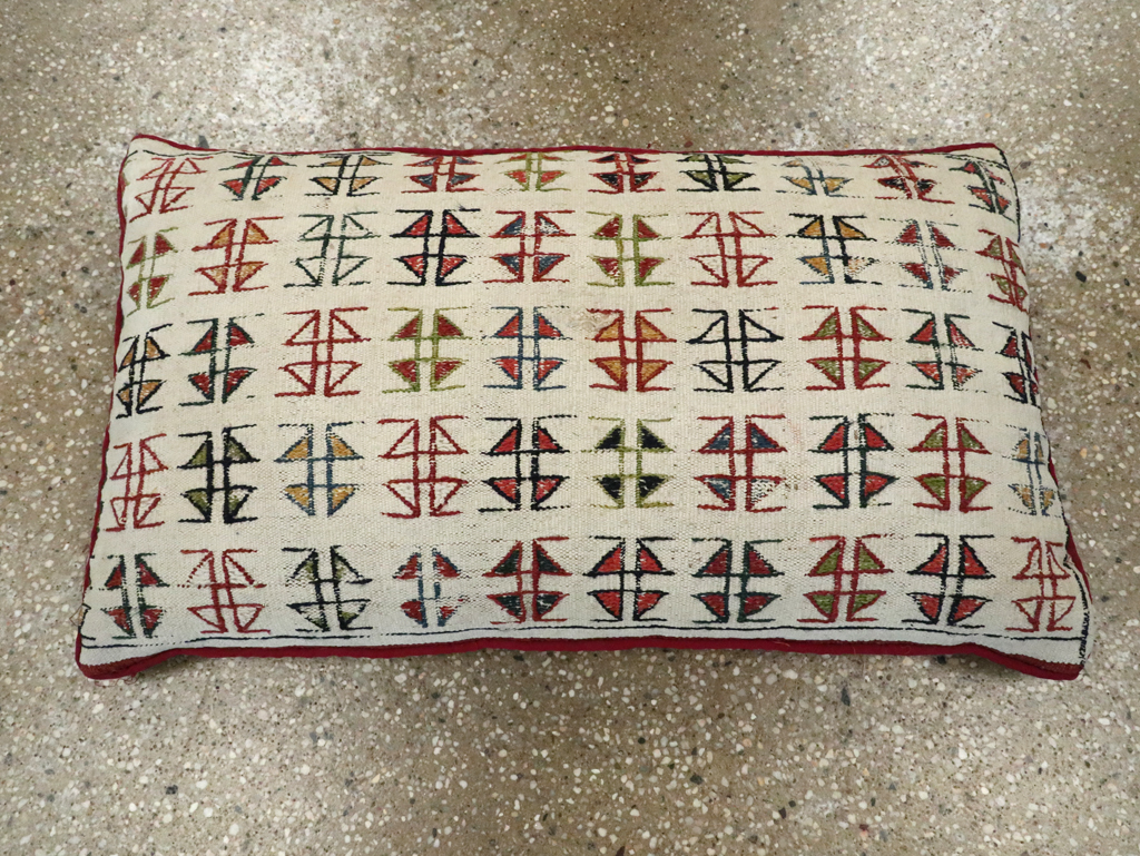 Vintage Persian Kurdish Pillow, No.29148 - Staging