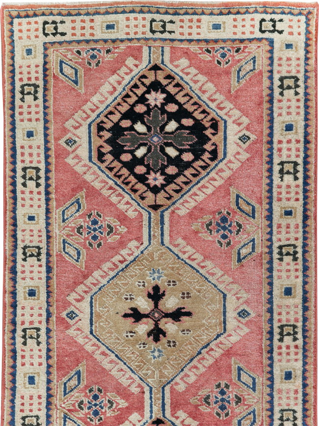 Vintage Persian Serab Runner, No.29153 - Staging