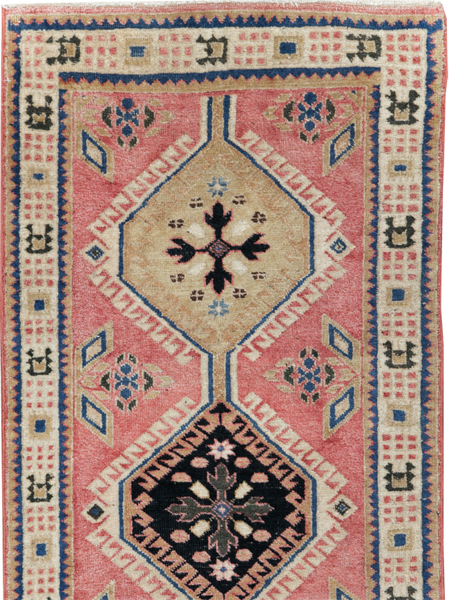 Vintage Persian Serab Runner, No.29153 - Staging