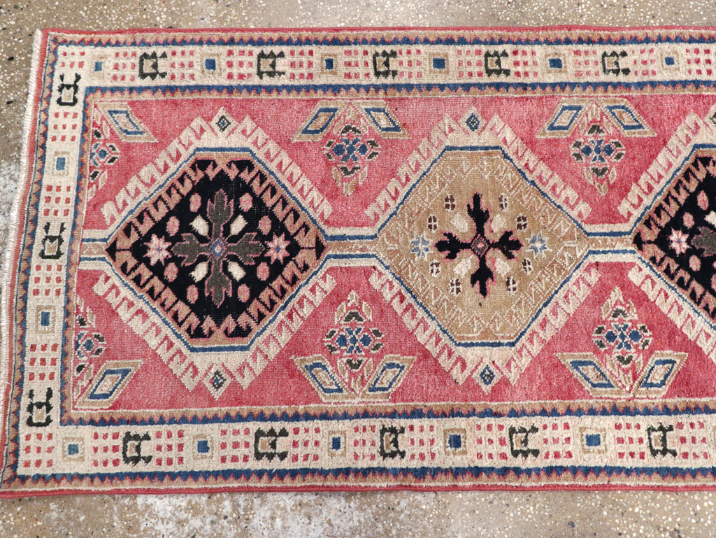 Vintage Persian Serab Runner, No.29153 - Staging