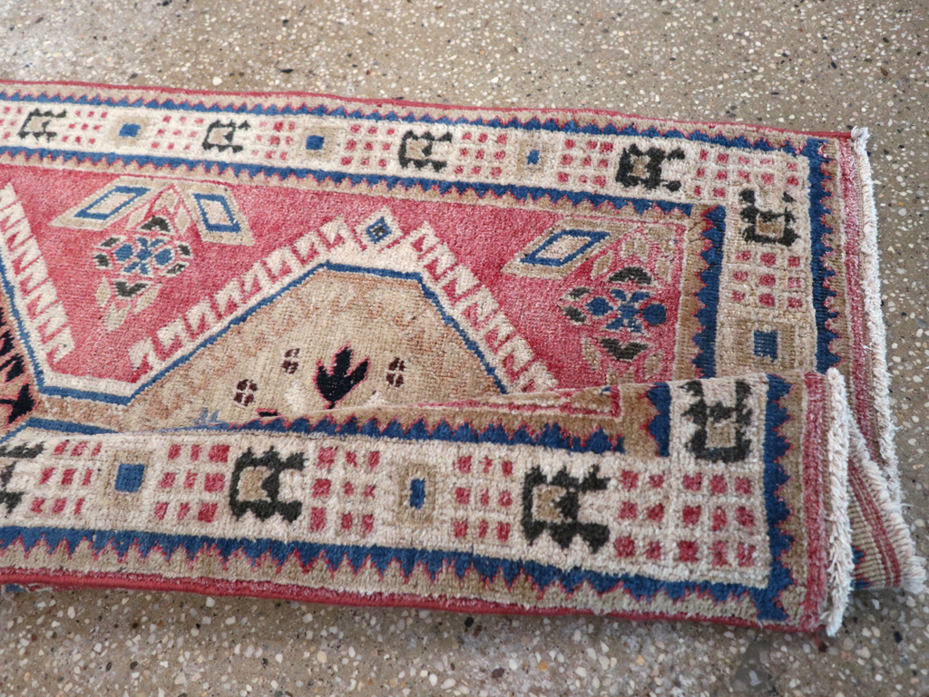 Vintage Persian Serab Runner, No.29153 - Staging