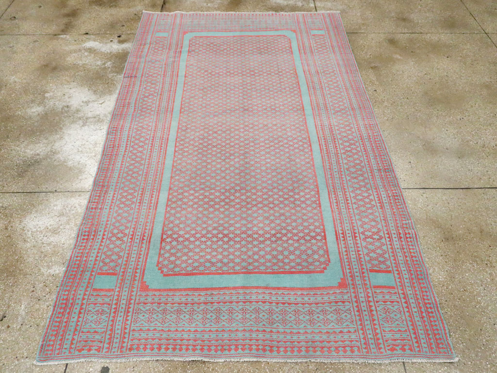 Vintage Persian Flatweave Kilim Accent Carpet, No.29163 - Staging