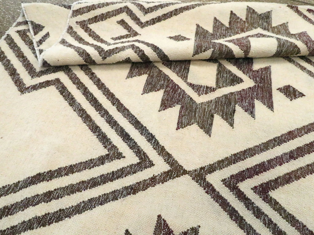 Contemporary Handmade Turkish Flatweave Kilim, No.29164 - Staging