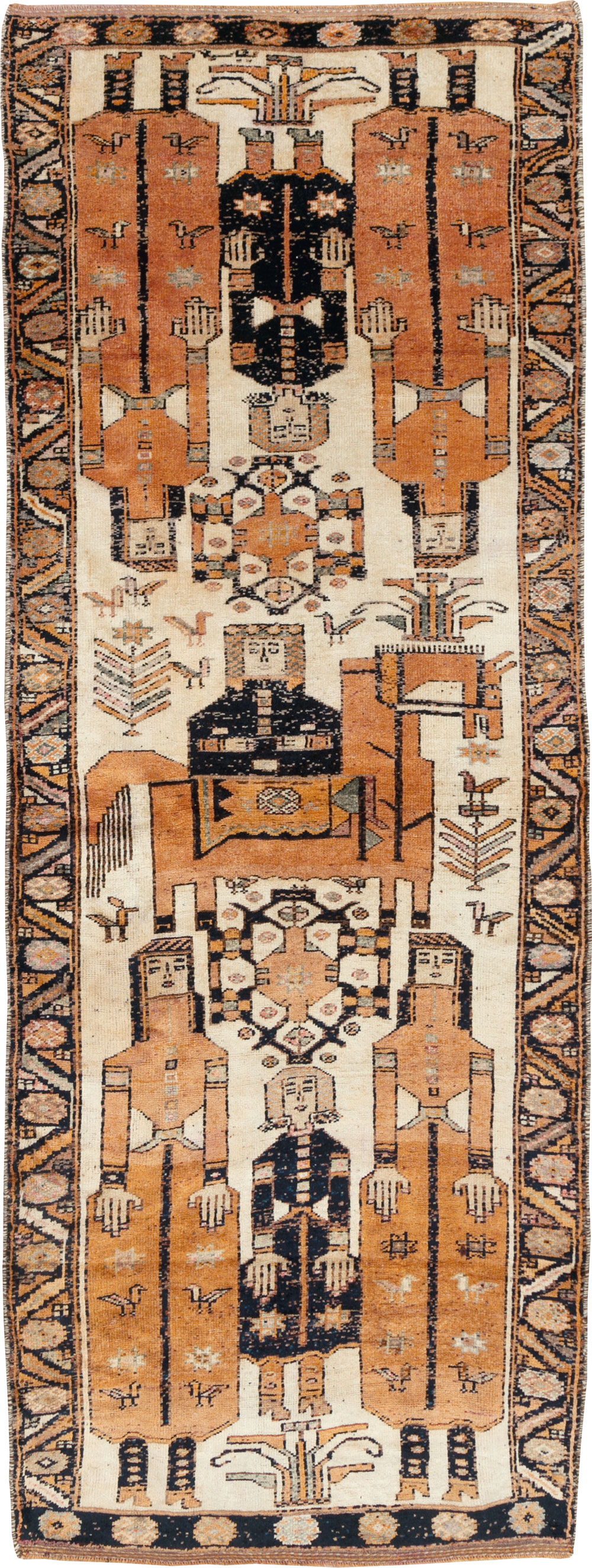 Vintage Persian Bakhtiari Pictorial Rug, No.29171 - Staging