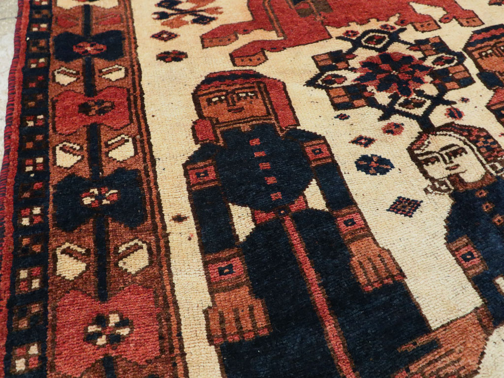 Vintage Persian Bakhtiari Pictorial Rug, No.29172 - Staging